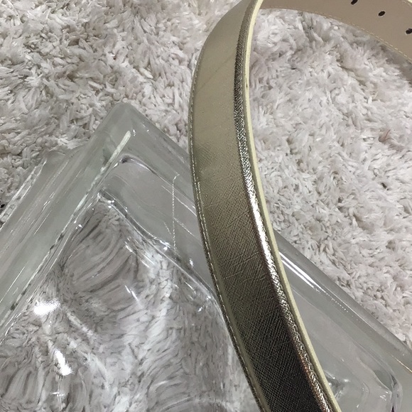 Kenneth Cole Reaction gold metallic belt S NWT - Picture 6 of 8